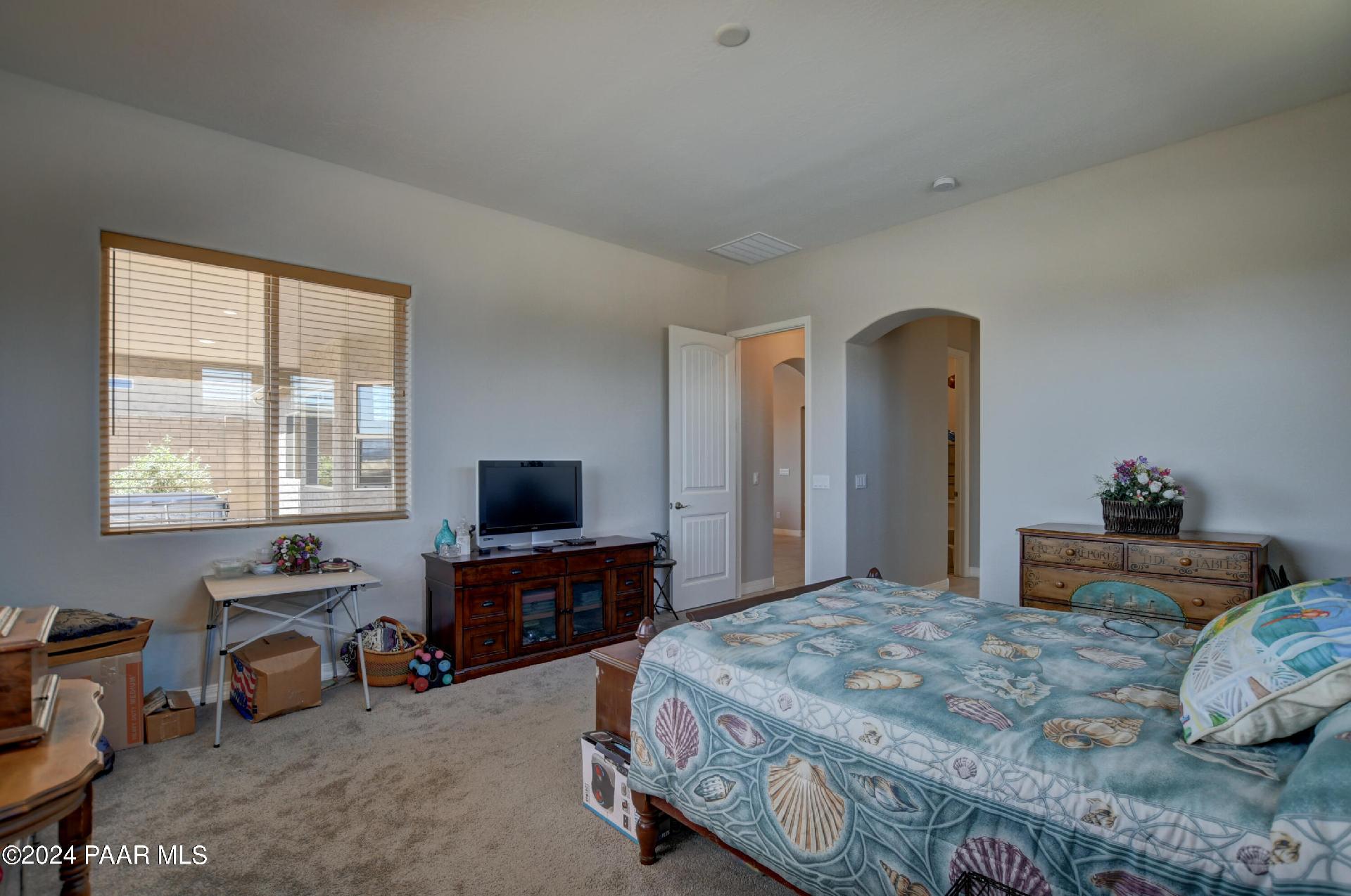 382 Country Club Parkway Property Photo 14